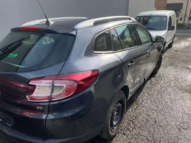 Occasion Renault Mégane GrandTour Business 90 PK (66 kW) 2011 Grijs Stationwagen