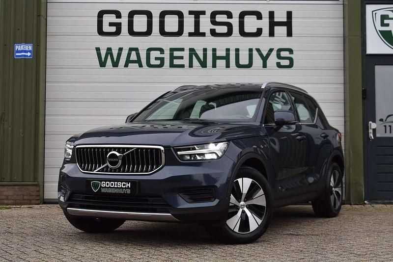 Blauw Gebruikt 2022 Volvo XC40 SUV | € 23.700 (Goede deal) - Afbeelding 1/4