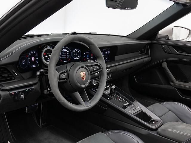 Occasion Porsche 911 Carrera Cabriolet 480 PK (353 kW) 2024 Beige Cabriolet