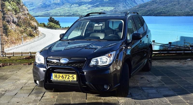 Occasion Subaru Forester Premium 2015 Grijs (metallic) SUV