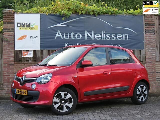 Rood Gebruikt 2016 Renault Twingo SE Hatchback | € 6.900 (Eerlijke prijs) - Afbeelding 1/4
