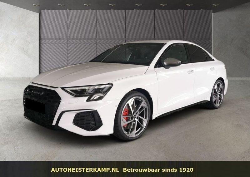 Wit Gebruikt 2022 Audi S3 Sedan | € 58.950 - Afbeelding 1/4