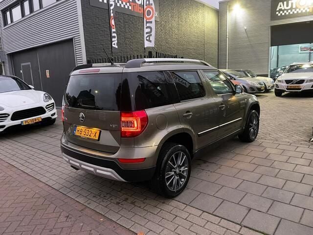 Occasion Skoda Yeti Outdoor 125 PK (91 kW) 2015 Groen, metallic lak SUV