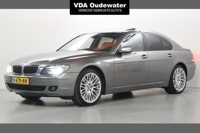 Grijs Gebruikt 2005 BMW 750 Executive Sedan | € 10.900 - Afbeelding 1/4