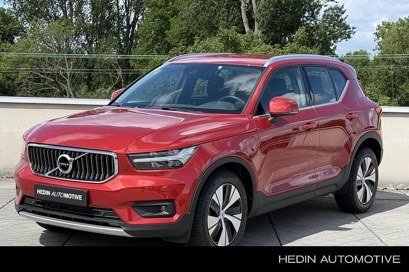 Rood Gebruikt 2020 Volvo XC40 Inscription SUV | € 29.995 (Goede deal) - Afbeelding 1/4