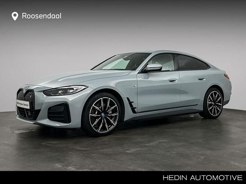 Grijs Gebruikt 2022 BMW i4 M Sport Sedan | € 37.880 (Eerlijke prijs) - Afbeelding 1/4