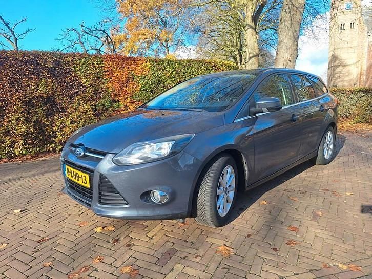 Gebruikt 2013 Ford Focus Stationwagen | € 2.250 (Iets duurder) - Afbeelding 1/4