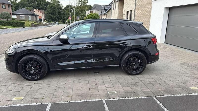 Zwart Gebruikt 2018 Audi SQ5 SUV | € 36.000 (Iets duurder) - Afbeelding 1/4