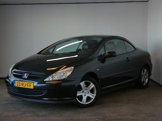 Occasion Peugeot 307 CC 109 PK (80 kW) 2005 Zwart Cabriolet