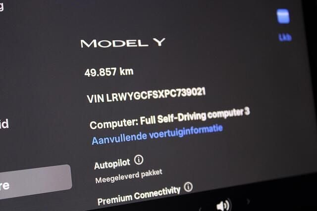 Occasion Tesla Model Y RWD 220 kW (300 PK) 2023 Blauw SUV