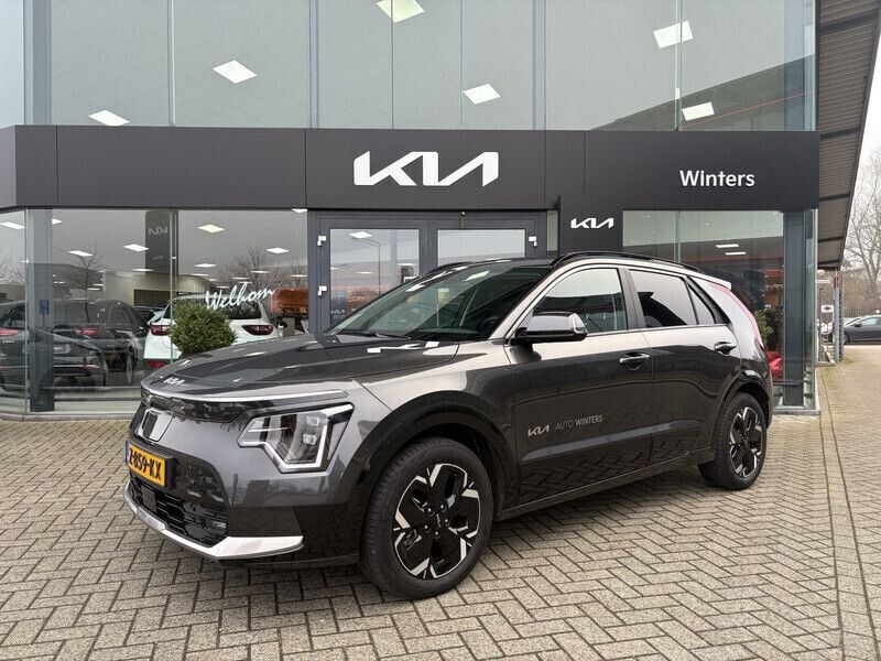 Grijs, metallic lak Gebruikt 2024 Kia e-Niro Advance SUV | € 35.885 (Iets duurder) - Afbeelding 1/4