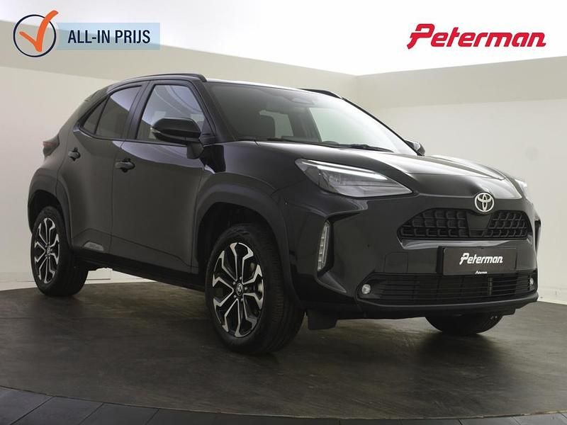 Zwart Gebruikt 2024 Toyota Yaris Style SUV | € 29.499 - Afbeelding 1/4