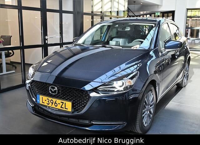 Blauw Gebruikt 2021 Mazda 2 Luxury Hatchback | € 17.950 (Eerlijke prijs) - Afbeelding 1/4