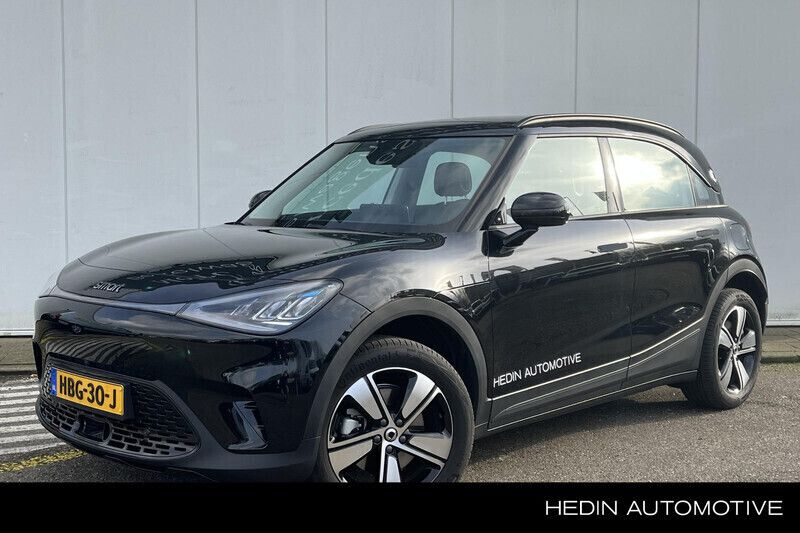 Zwart, metallic lak Gebruikt 2025 Smart #1 Edition #1 SUV | € 39.900 - Afbeelding 1/4