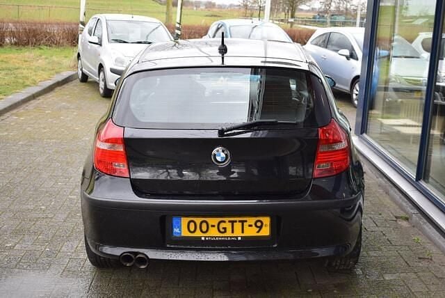 Occasion BMW 116 122 PK (89 kW) 2008 Zwart Hatchback