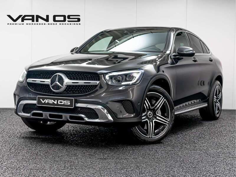 Grijs, metallic lak Gebruikt 2021 Mercedes GLC300 Coupé | € 45.995 (Eerlijke prijs) - Afbeelding 1/4