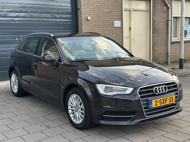 Occasion Audi A3 Sportback Ambiente 122 PK (89 kW) 2014 Bruin Hatchback
