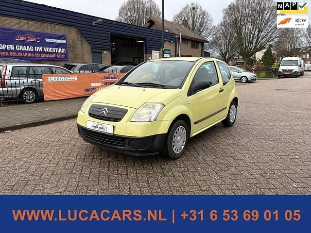 Geel Gebruikt 2004 Citroën C2 Hatchback | € 1.395 (Eerlijke prijs) - Afbeelding 1/4