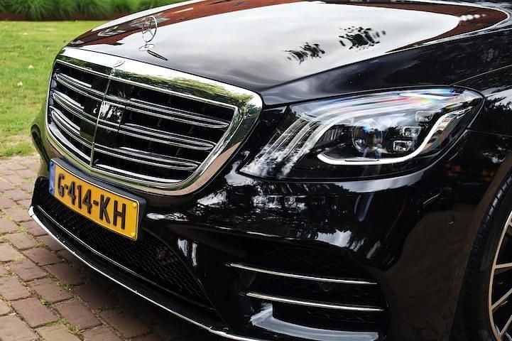 Occasion Mercedes S560 AMG line 367 PK (269 kW) 2019 Zwart, metallic lak Sedan