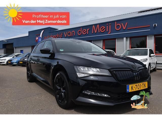 Zwart Gebruikt 2021 Skoda Superb Business Line Stationwagen | € 21.250 (Eerlijke prijs) - Afbeelding 1/4