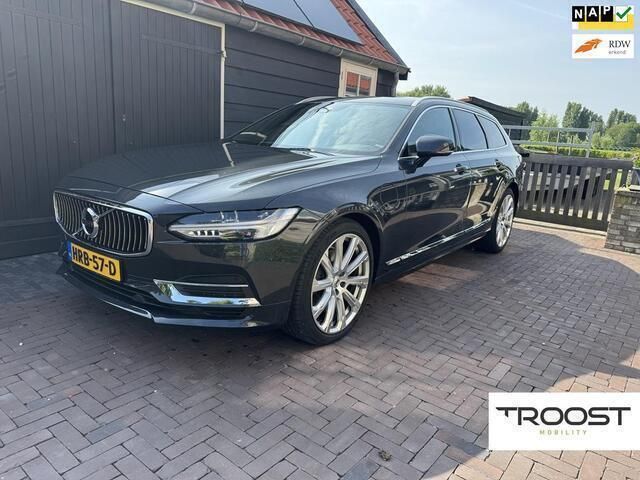 Grijs, metallic lak Gebruikt 2020 Volvo V90 Inscription Stationwagen | € 24.895 (Duur) - Afbeelding 1/4