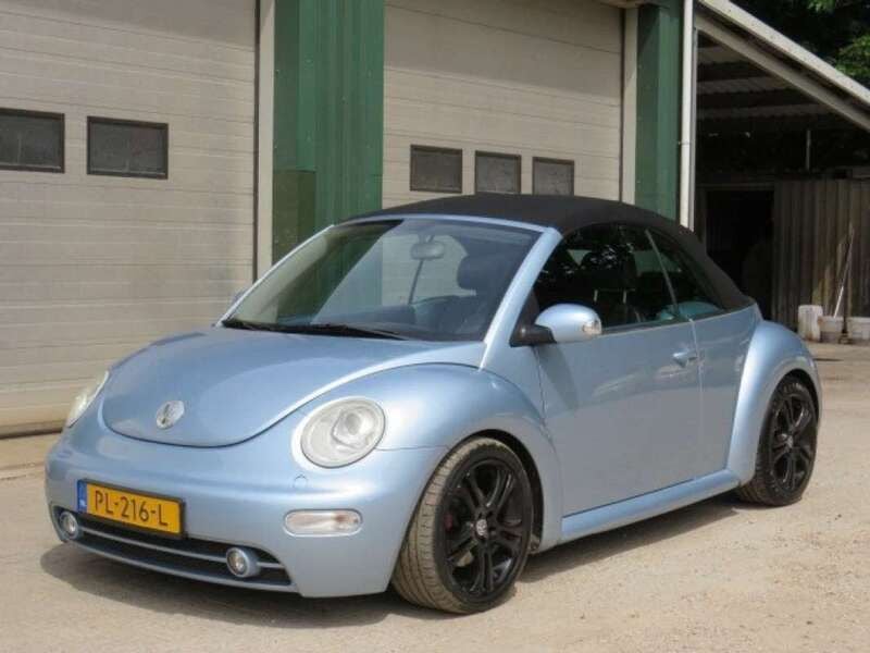 Occasion VW New Beetle Cabriolet Highline 150 PK (110 kW) 2004 Blauw, metallic lak Cabriolet