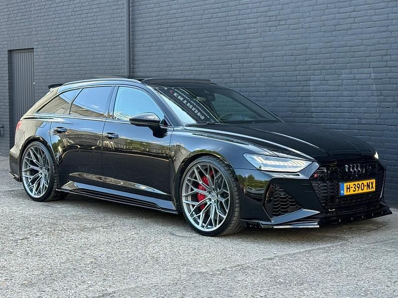 Zwart Gebruikt 2019 Audi RS6 S-Line Stationwagen | € 94.945 - Afbeelding 1/4
