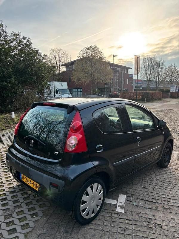 Occasion Peugeot 107 68 PK (50 kW) 2006 Hatchback