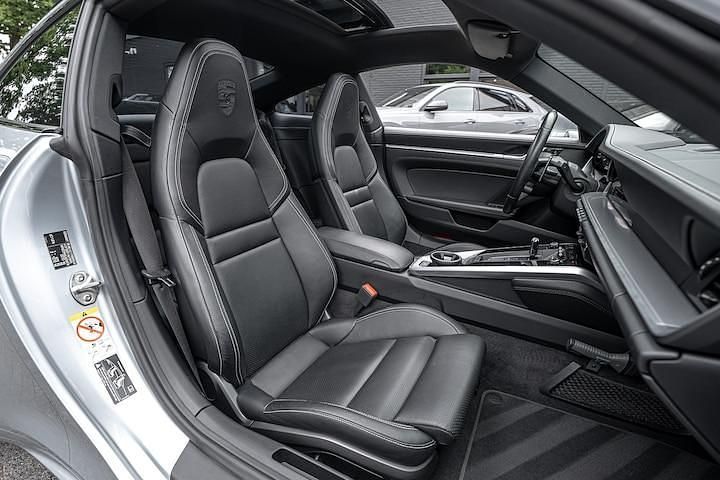 Occasion Porsche 992 Sport 450 PK (330 kW) 2020 Grijs (metallic) Coupé