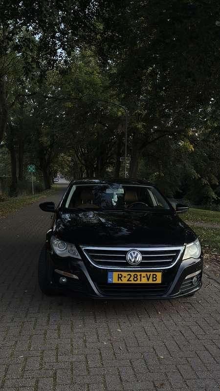 Gebruikt 2008 VW CC Sedan | € 8.000 (Eerlijke prijs) - Afbeelding 1/4