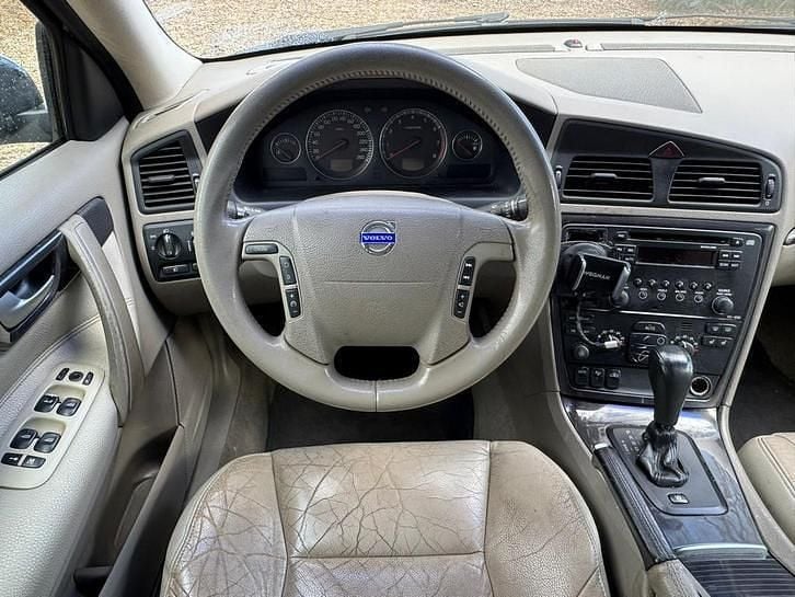 Occasion Volvo V70 Summum 209 PK (153 kW) 2004 Stationwagen