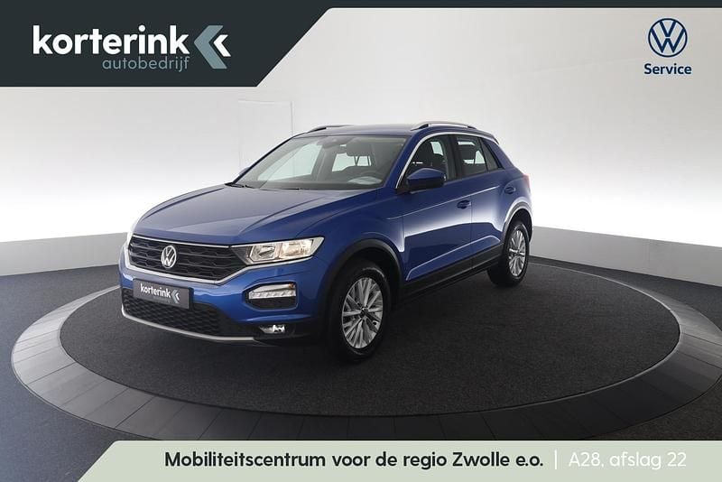 Blauw Gebruikt 2021 VW T-Roc Business SUV | € 20.950 (Eerlijke prijs) - Afbeelding 1/4