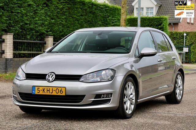 Grijs Gebruikt 2013 VW Golf VII Comfortline Hatchback | € 9.695 (Eerlijke prijs) - Afbeelding 1/4