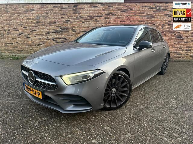 Occasion Mercedes A250 AMG 225 PK (165 kW) 2019 Grijs, metallic lak Hatchback