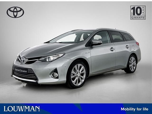 Grijs (metallic) Gebruikt 2014 Toyota Auris Touring Sports Executive Stationwagen | € 15.950 (Eerlijke prijs) - Afbeelding 1/4