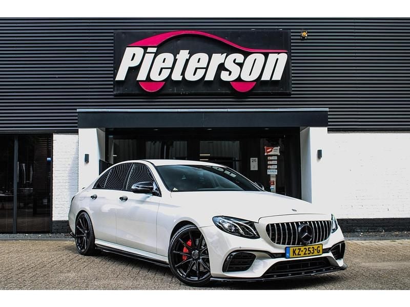 Wit Gebruikt 2016 Mercedes E350 AMG Sedan | € 27.950 - Afbeelding 1/4