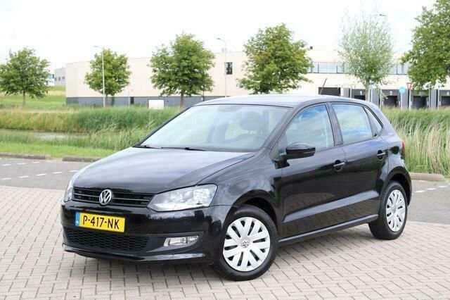 Zwart Occasion 2011 VW Polo Comfortline Hatchback | € 7.499 (Iets duurder) - Afbeelding 1/4