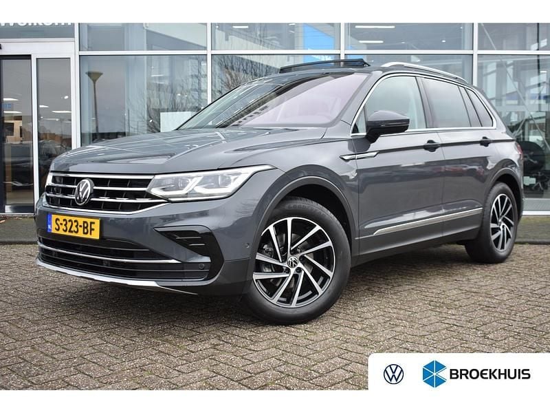 Grijs Occasion 2023 VW Tiguan Elegance SUV | € 33.895 (Goede deal) - Afbeelding 1/4