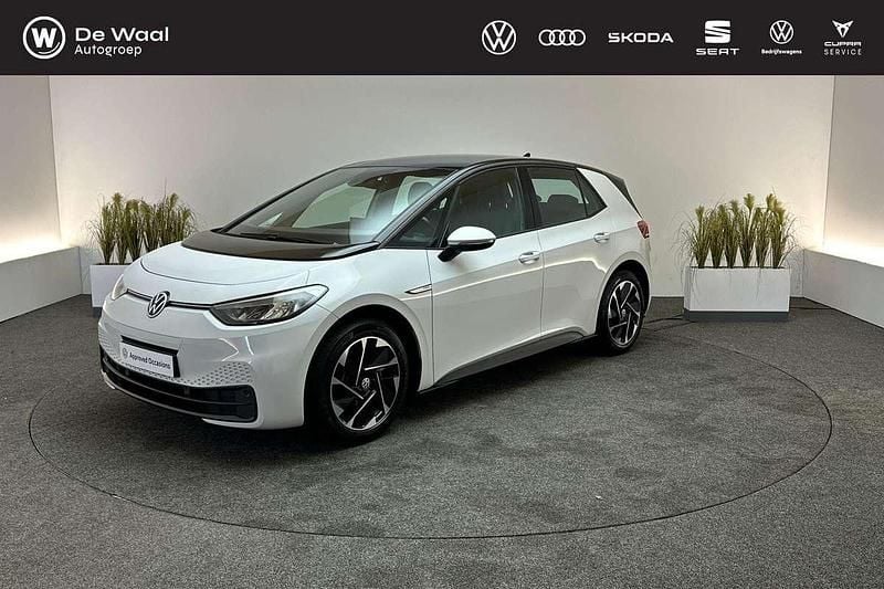 Wit Gebruikt 2023 VW ID.3 Pro Hatchback | € 24.495 (Goede deal) - Afbeelding 1/3