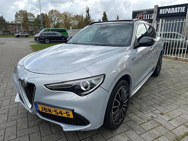 Wit Gebruikt 2020 Alfa Romeo Stelvio Ti SUV | € 39.500 (Goede deal) - Afbeelding 1/4