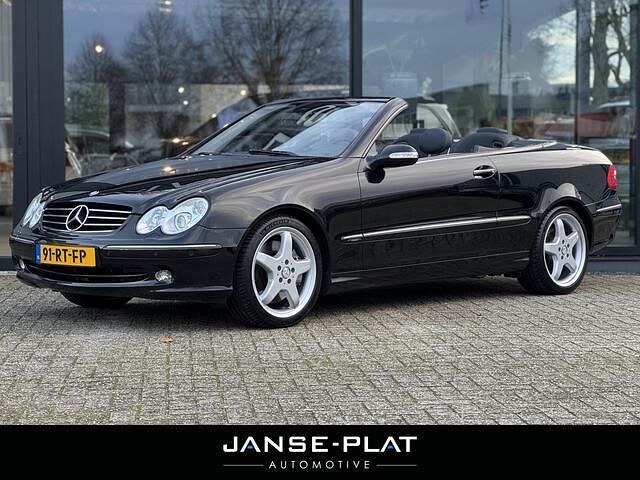 Zwart (metallic) Occasion 2004 Mercedes CLK500 Avantgarde Cabriolet | € 14.950 - Afbeelding 1/4