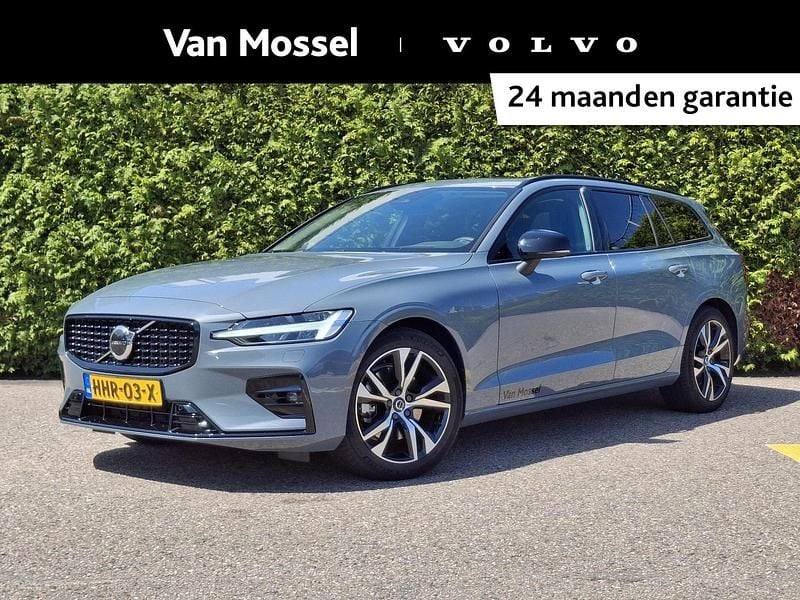 Grijs, metallic lak Gebruikt 2024 Volvo V60 Ultimate Stationwagen | € 52.940 - Afbeelding 1/4