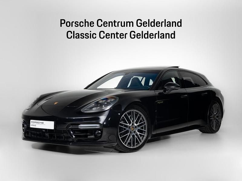 Zwart Occasion 2023 Porsche Panamera Sport Turismo Stationwagen | € 149.900 - Afbeelding 1/4
