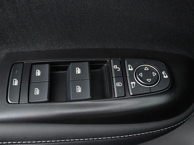 Occasion BYD Dolphin Design 150 kW (204 PK) 2025 Blauw metallic Hatchback