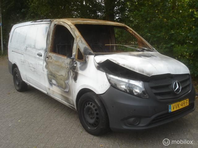 Wit Gebruikt 2019 Mercedes Vito MPV | € 2.750 - Afbeelding 1/4