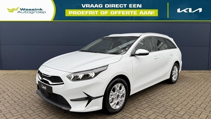 Wit Gebruikt 2025 Kia Ceed Sportswagon Stationwagen | € 31.285 (Duur) - Afbeelding 1/4