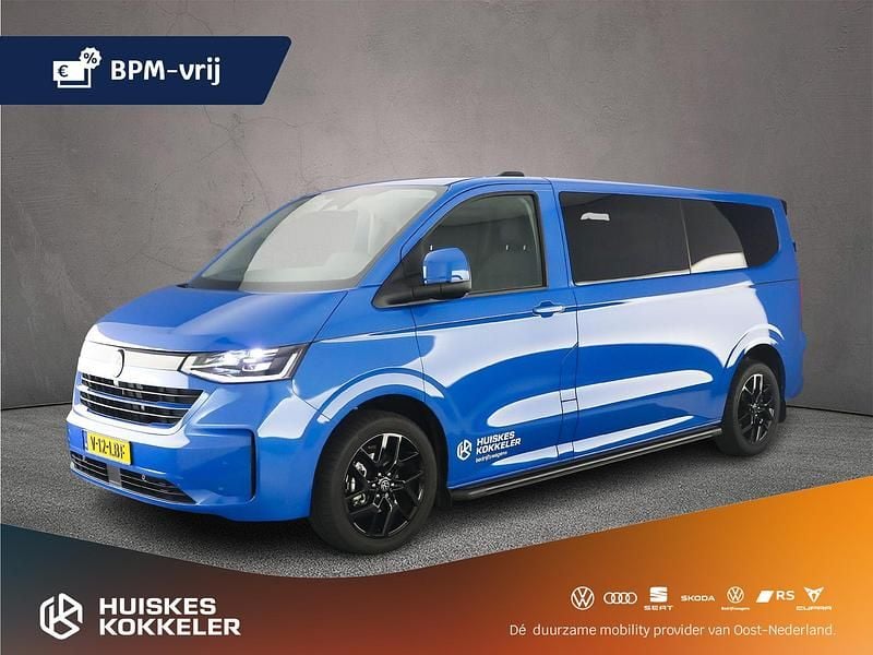 Blauw Gebruikt 2024 VW T6.1 Van | € 56.845 - Afbeelding 1/4