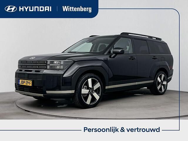 Zwart Gebruikt 2025 Hyundai Santa Fe Comfort SUV | € 52.900 - Afbeelding 1/3