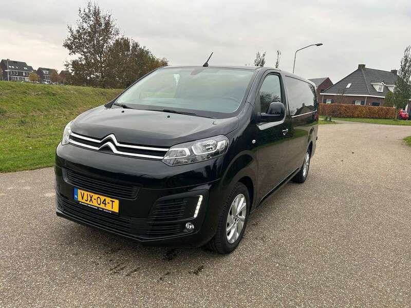 Zwart Gebruikt 2021 Citroën Jumpy MPV | € 20.500 (Eerlijke prijs) - Afbeelding 1/4