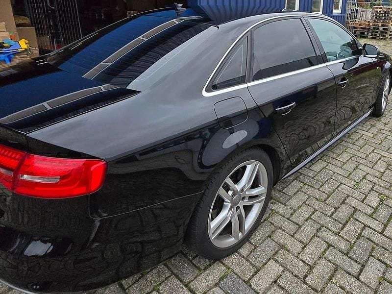 Occasion Audi A4 S-Line 170 PK (125 kW) 2015 Zwart Sedan
